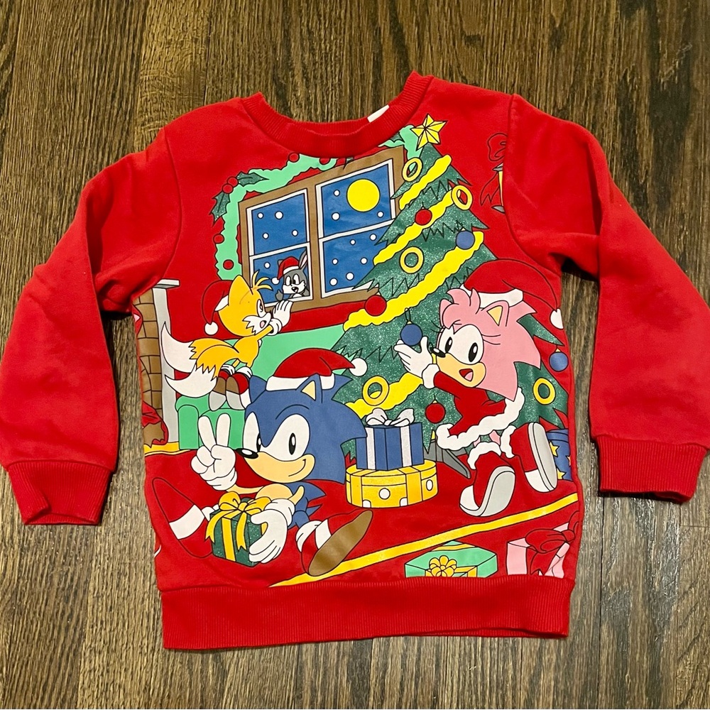 H&M Red Holiday Graphic Sweatshirt